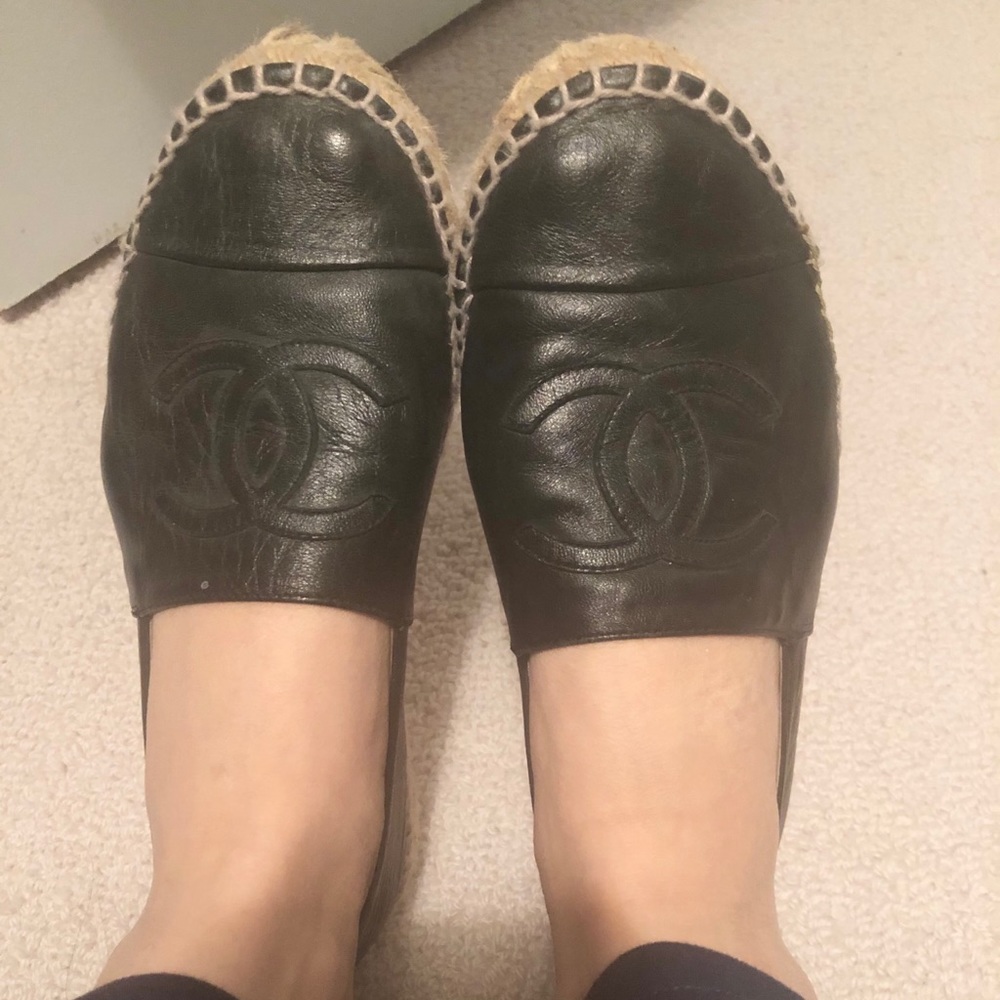 Black leather CHANEL Espadrilles 🖤🖤